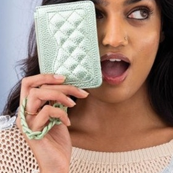 Rhodes Quilted Wallet with Chain Wristlet Bangle Metallic Jadelite - Picture 4 of 5